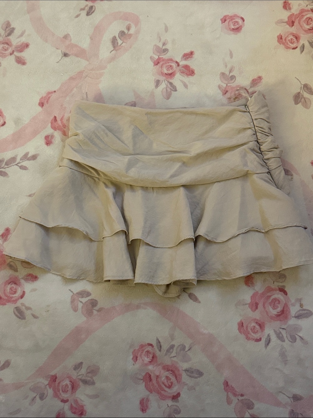 Zara Women’s Cream Ruffle Layered Mini Skort